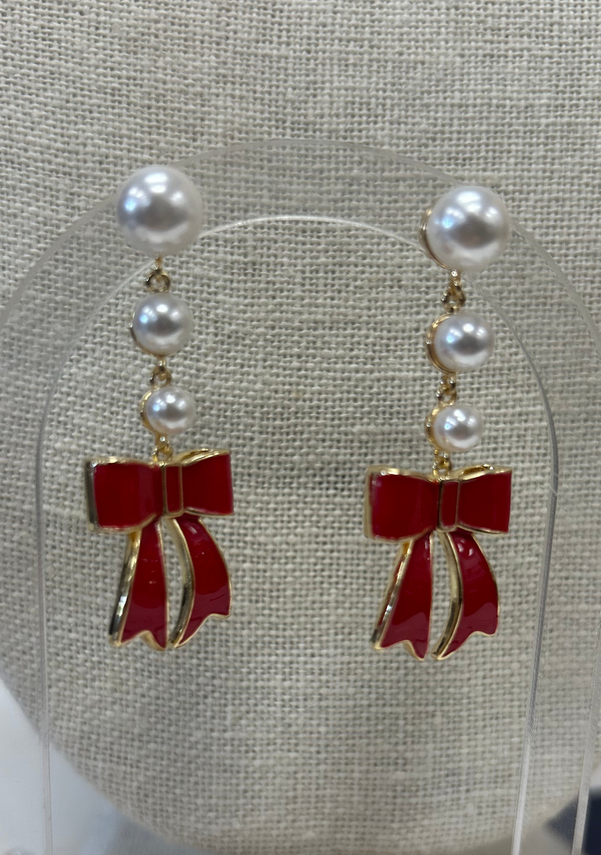 Pearly Magic Earring